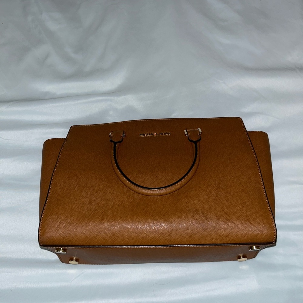 Michael Kors Handbag With Matching Wallet